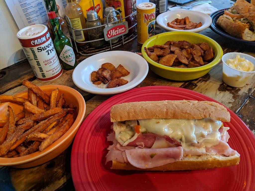 Villagers Cafe | restaurant | 8400 Maurice Ave, Maurice, LA 70555, USA | 3378981554 OR +1 337-898-1554