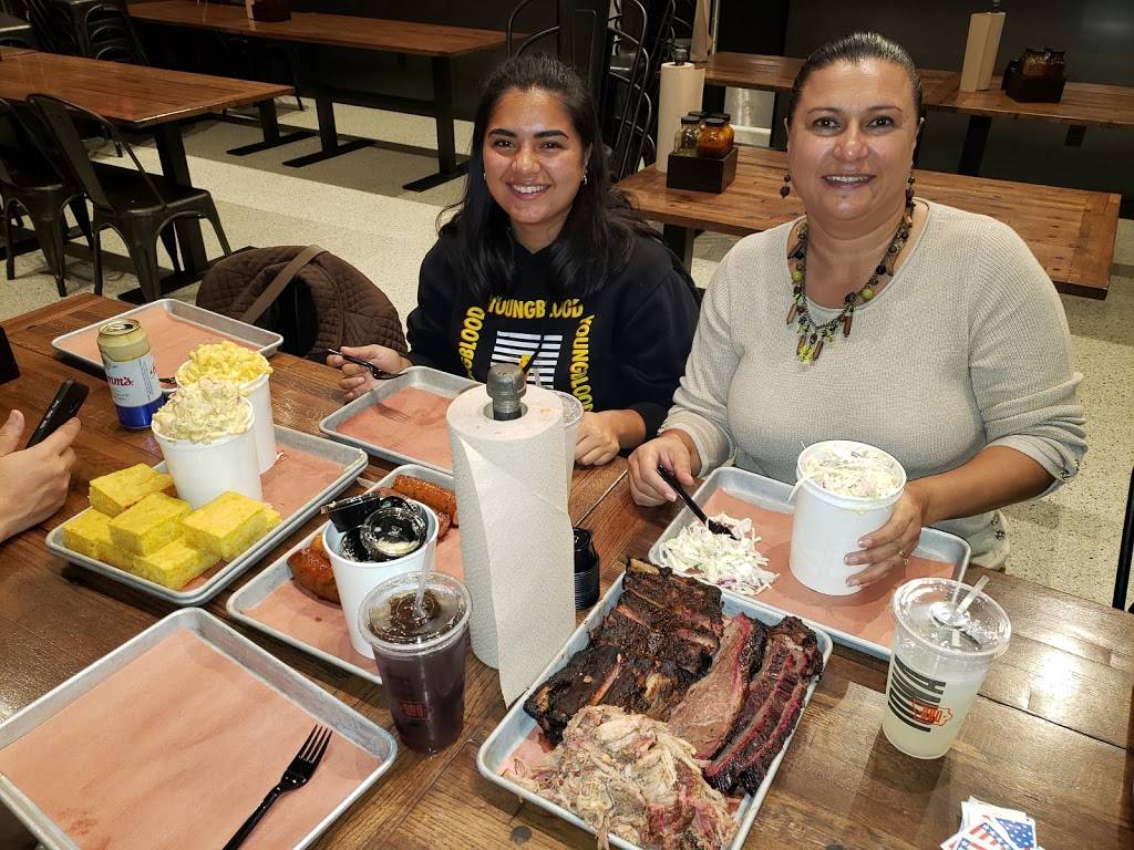 Iowa Barbeque Company | restaurant | 100 Plymouth St W, Le Mars, IA 51031, USA | 7125416606 OR +1 712-541-6606