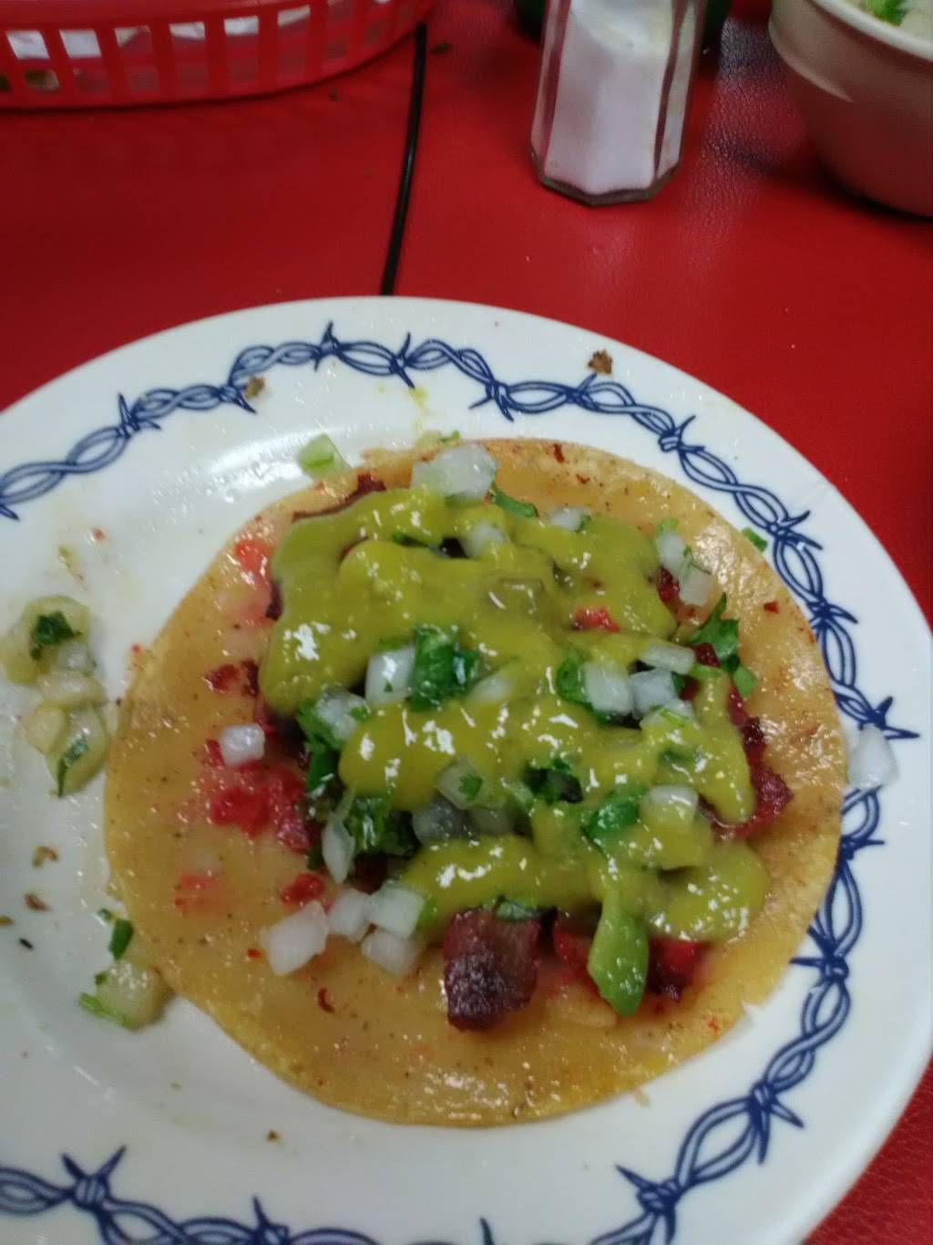 Tacos El Regio | restaurant | 5014 W Davis St, Dallas, TX 75211, USA | 2143390630 OR +1 214-339-0630