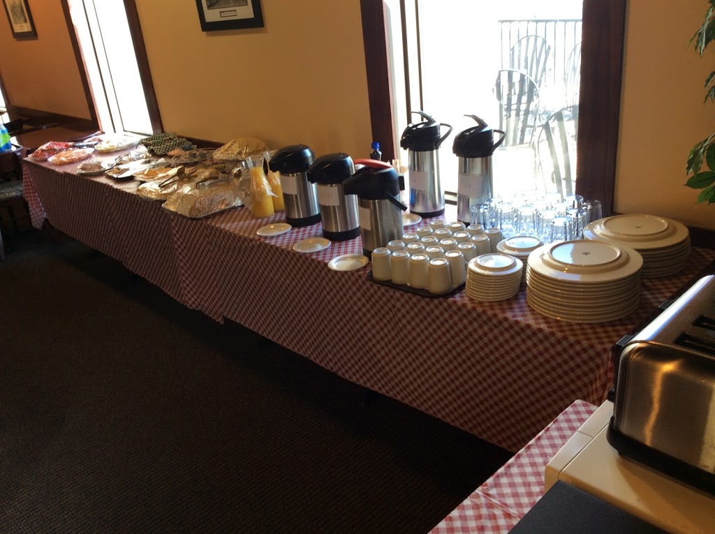 Jays Deli & Convenience | restaurant | 24901 Northwestern Hwy, Southfield, MI 48075, USA | 2482239630 OR +1 248-223-9630