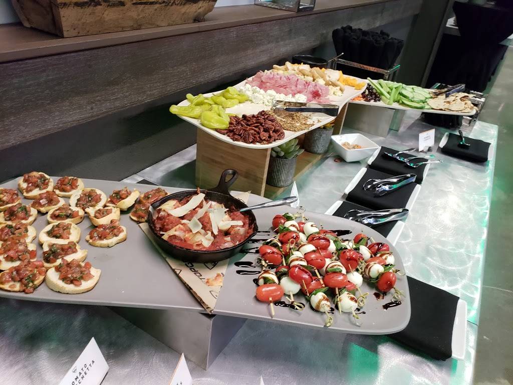 Topgolf | restaurant | 500 Great Lakes Crossing Dr, Auburn Hills, MI 48326, USA | 2489041032 OR +1 248-904-1032