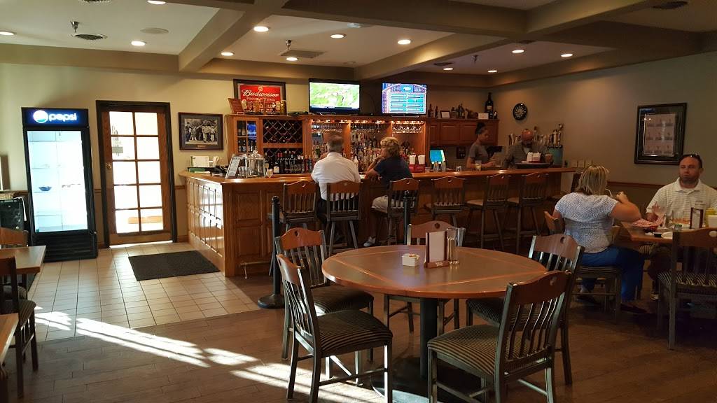 Dawgleg At Idle Creek | restaurant | 5353 Ryanne Marie Ln, Terre Haute, IN 47802, USA | 8122995353 OR +1 812-299-5353