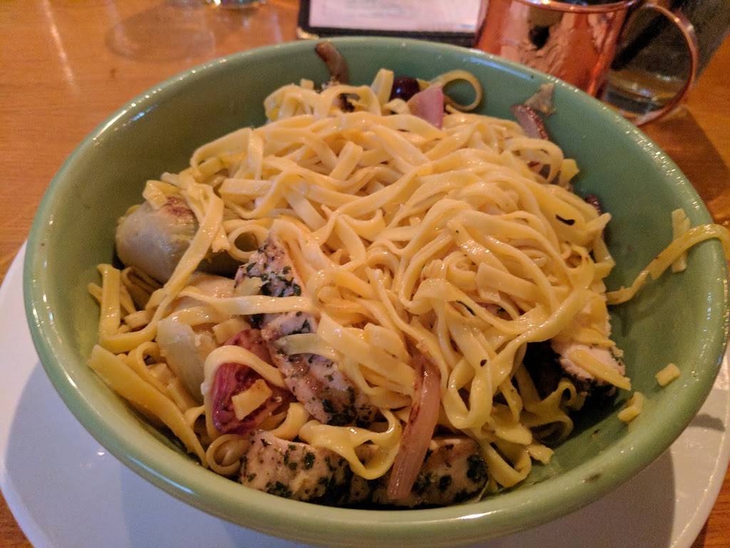 Sand Dollar Bar & Grille | restaurant | 2 Beach St, York, ME 03909, USA | 2076060077 OR +1 207-606-0077