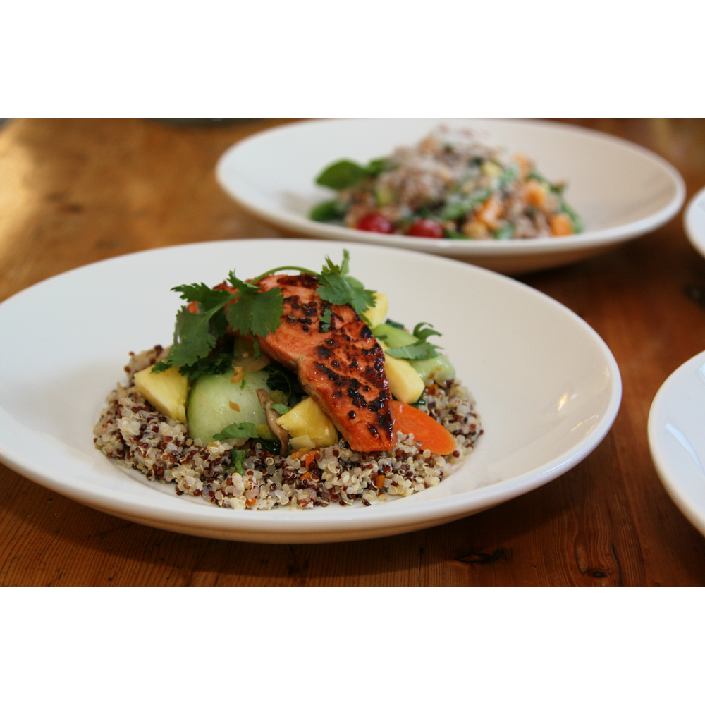 Foodsmith | restaurant | 1001 W Riverside Dr, Burbank, CA 91506, USA | 8184503734 OR +1 818-450-3734