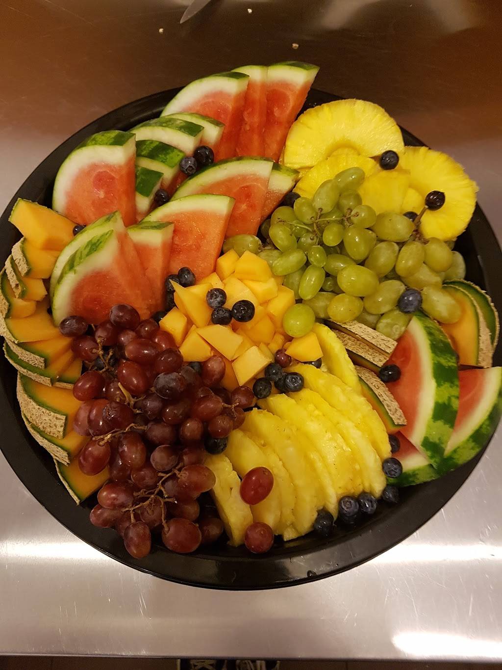 Jennies | restaurant | 83 Queen St E, St. Marys, ON N4X 1C5, Canada | 5192840004 OR +1 519-284-0004