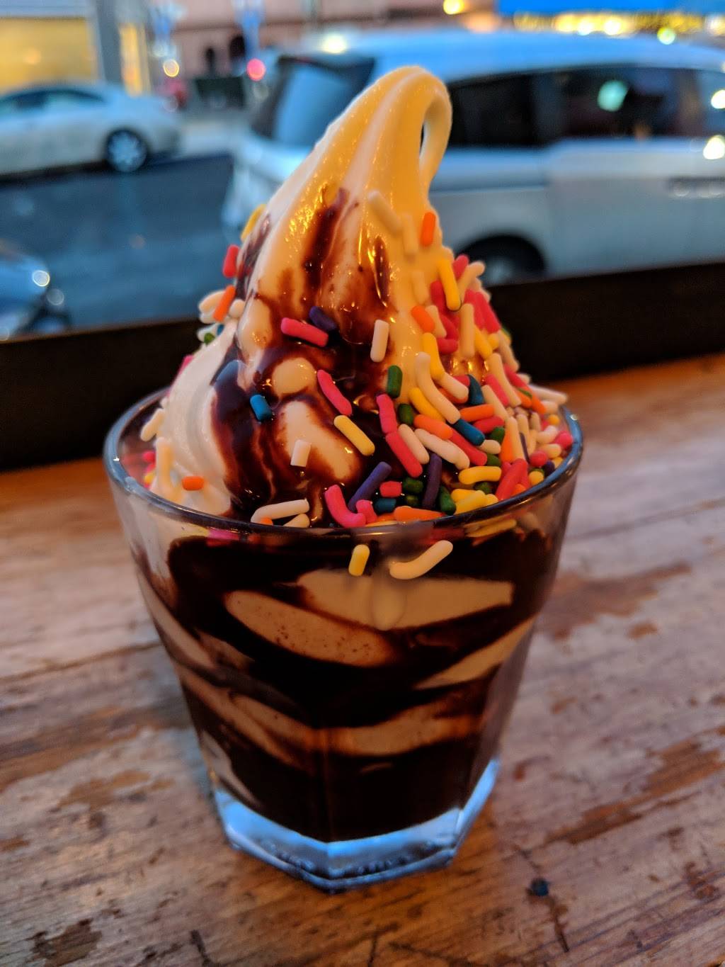 Benchmark Pizzeria | restaurant | 1568 Oak View Ave, Kensington, CA 94706, USA | 5106479724 OR +1 510-647-9724