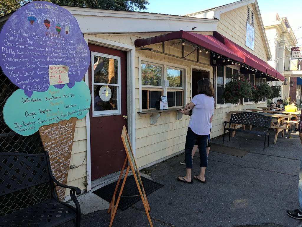 Charlottes Cozy Kitchen and Catering | restaurant | 142 Main St, Pepperell, MA 01463, USA | 9784332693 OR +1 978-433-2693