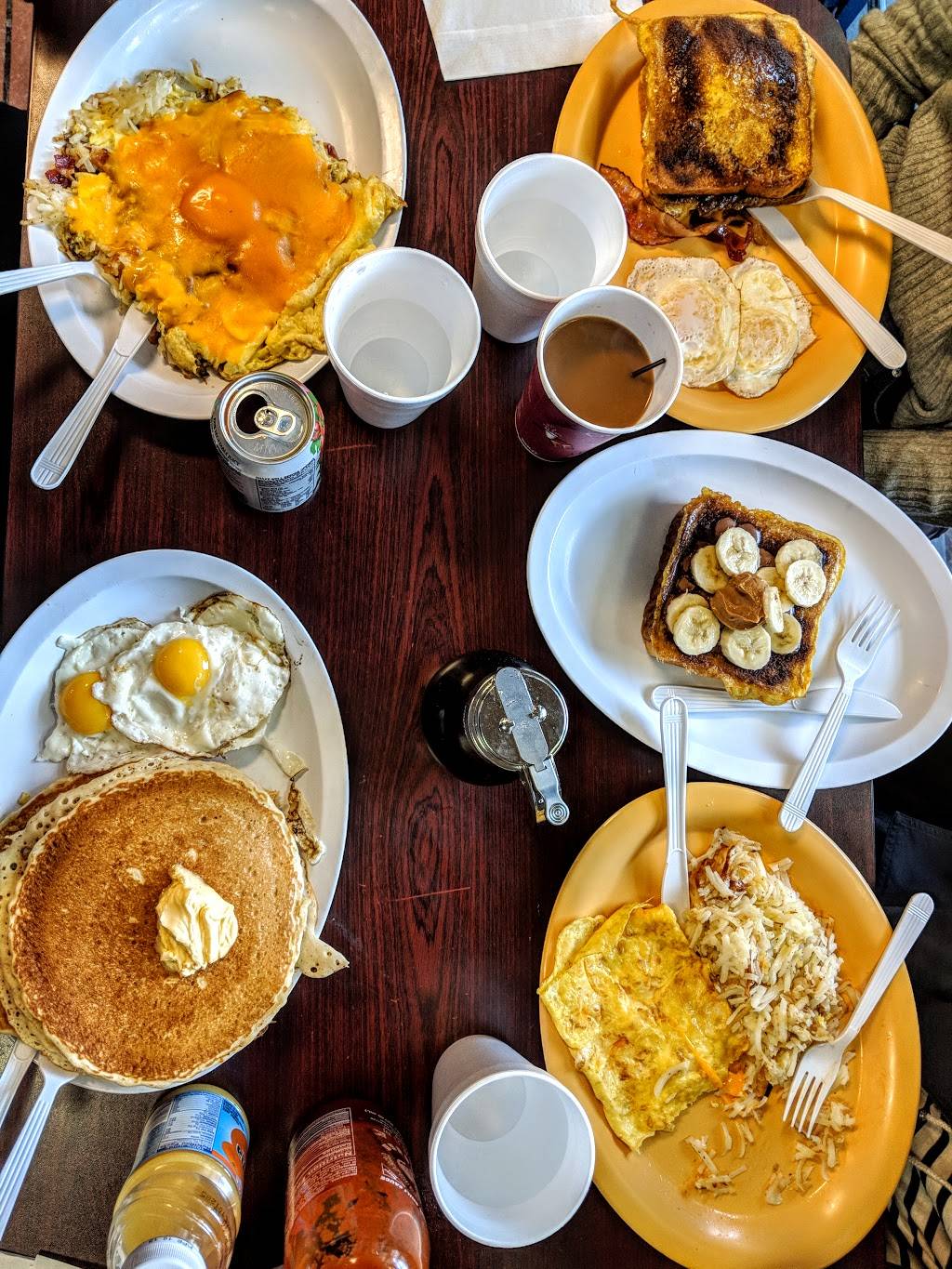 Bro-Yo Campustown | restaurant | 1617 W Wells St, Milwaukee, WI 53233, USA | 4147636756 OR +1 414-763-6756