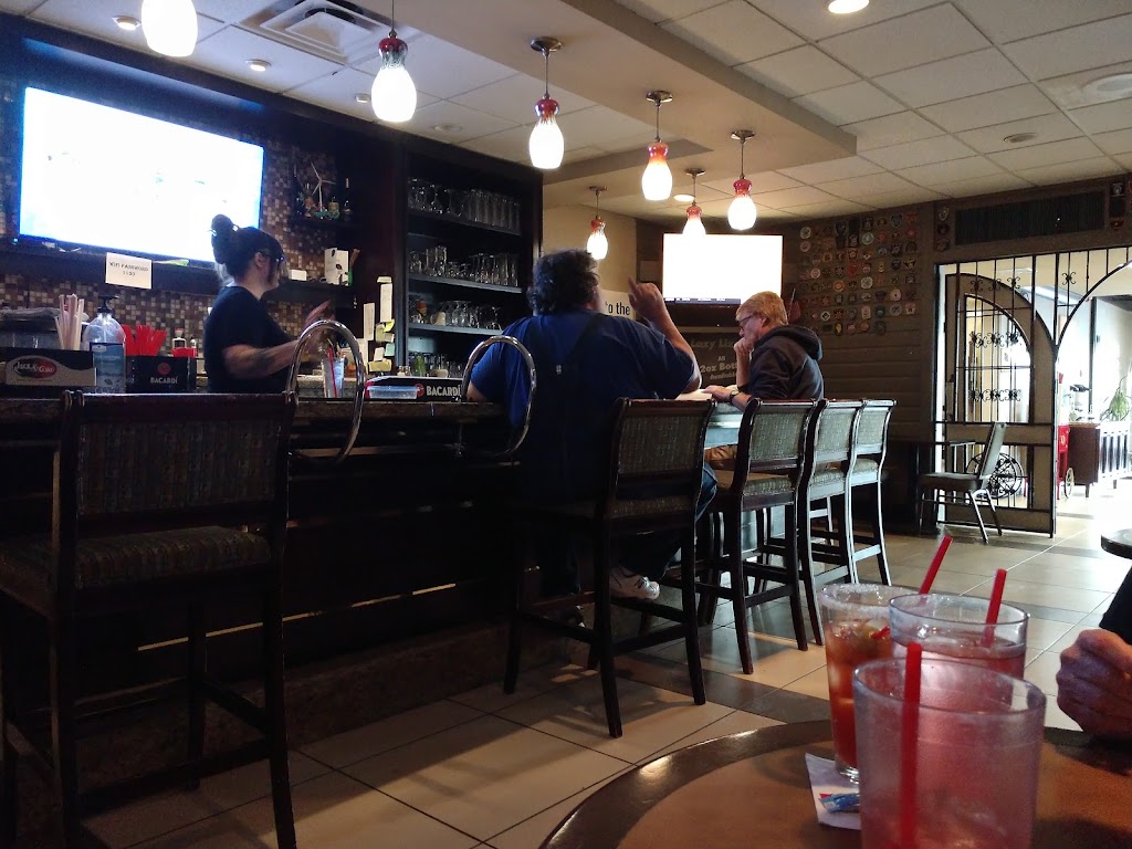 Lazy Lizard Bar & Grill | restaurant | Located inside the Quality Inn, 4600 E Pine St, Deming, NM 88030, USA | 5755462661 OR +1 575-546-2661