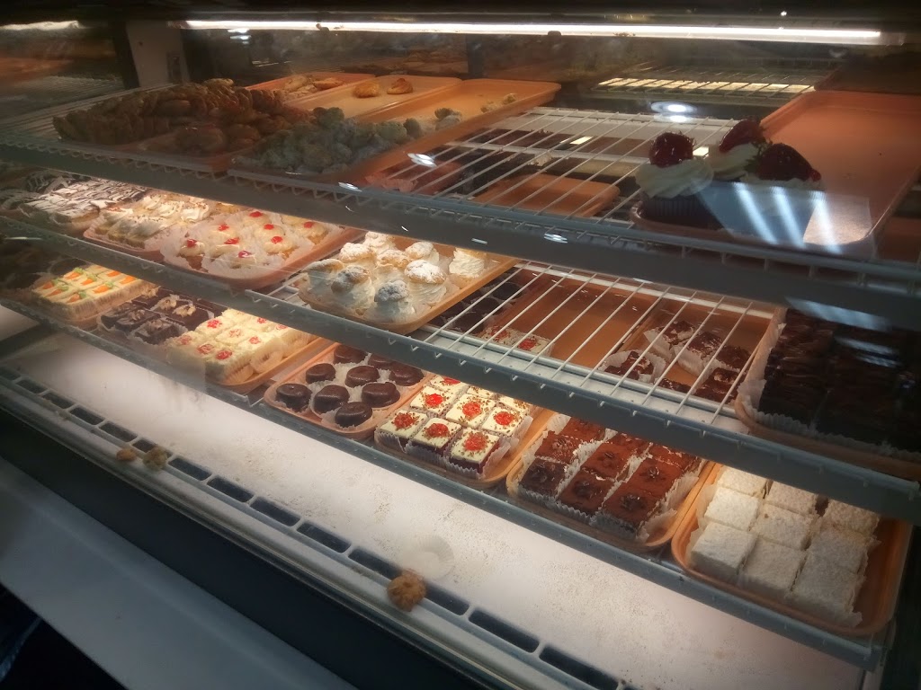 Spinellis Pasta And Pastries | meal delivery | 282 Bennington St, Boston, MA 02128, USA | 6175671992 OR +1 617-567-1992