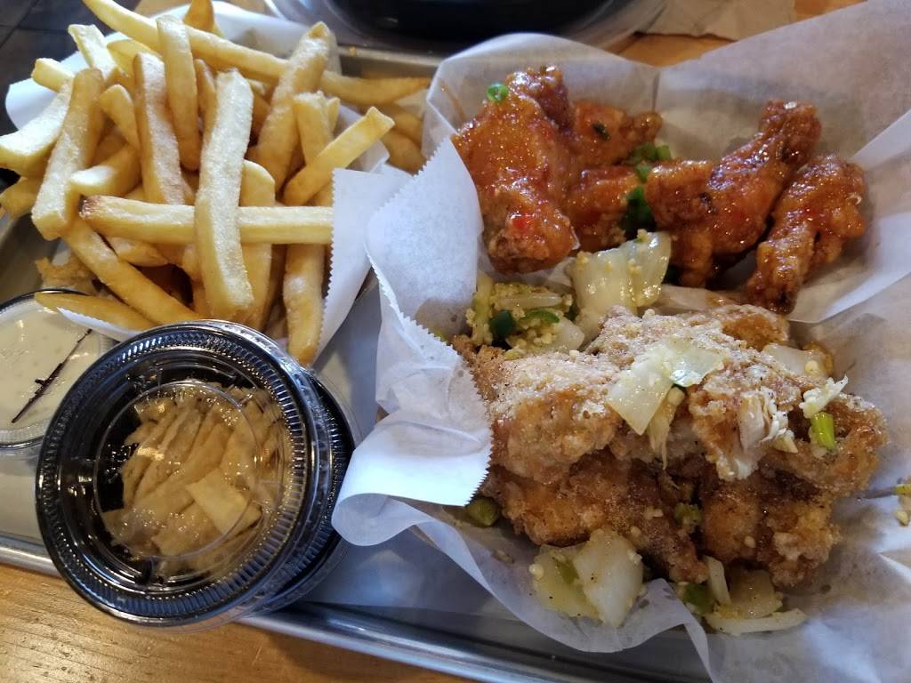 Fire Wings South Sac | restaurant | 8785 Center Pkwy #B180, Sacramento, CA 95823, USA | 9166271050 OR +1 916-627-1050