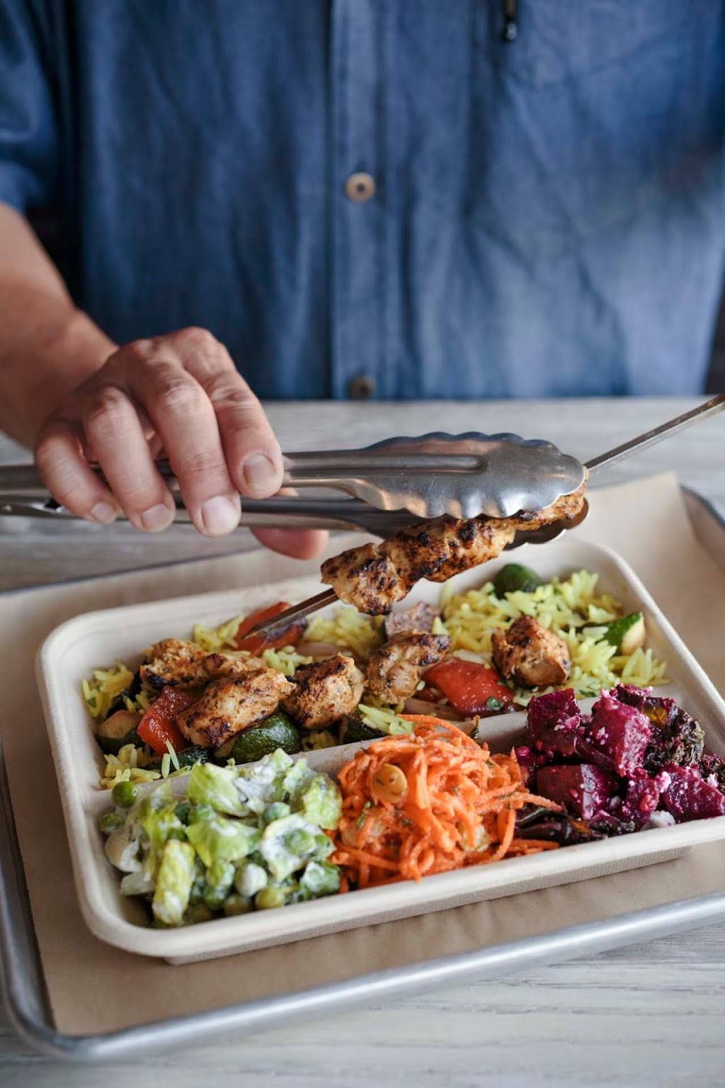 Yalla Mediterranean | restaurant | 1813 Ygnacio Valley Rd, Walnut Creek, CA 94598, USA | 9259345098 OR +1 925-934-5098