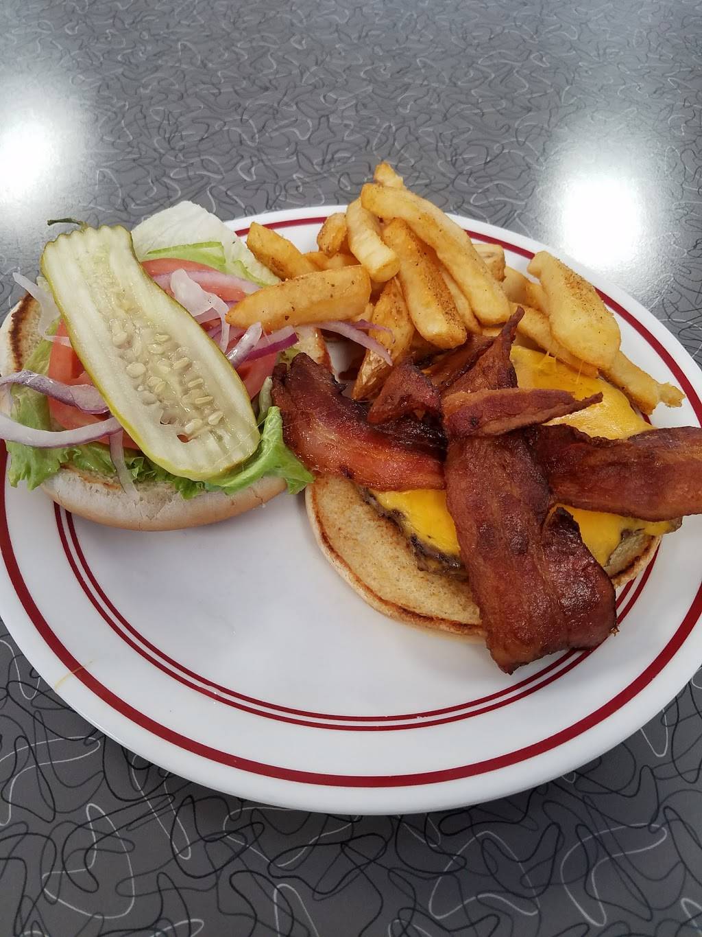 Richmaid Restaurant | restaurant | 100 S Cherokee Ln, Lodi, CA 95240, USA | 2093684279 OR +1 209-368-4279