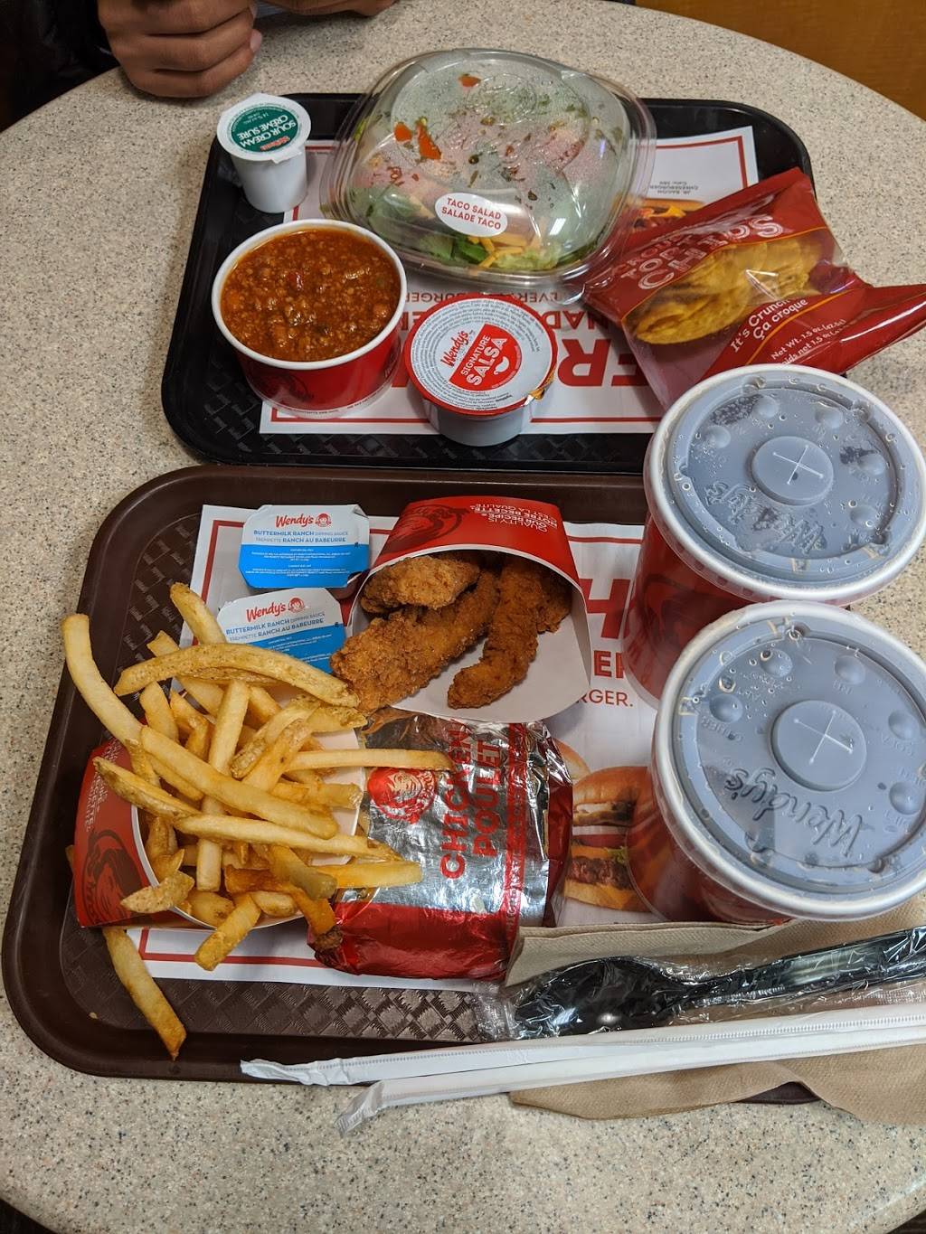 Wendys | restaurant | 393 Bayfield St, Barrie, ON L4M 3C5, Canada | 7057372765 OR +1 705-737-2765