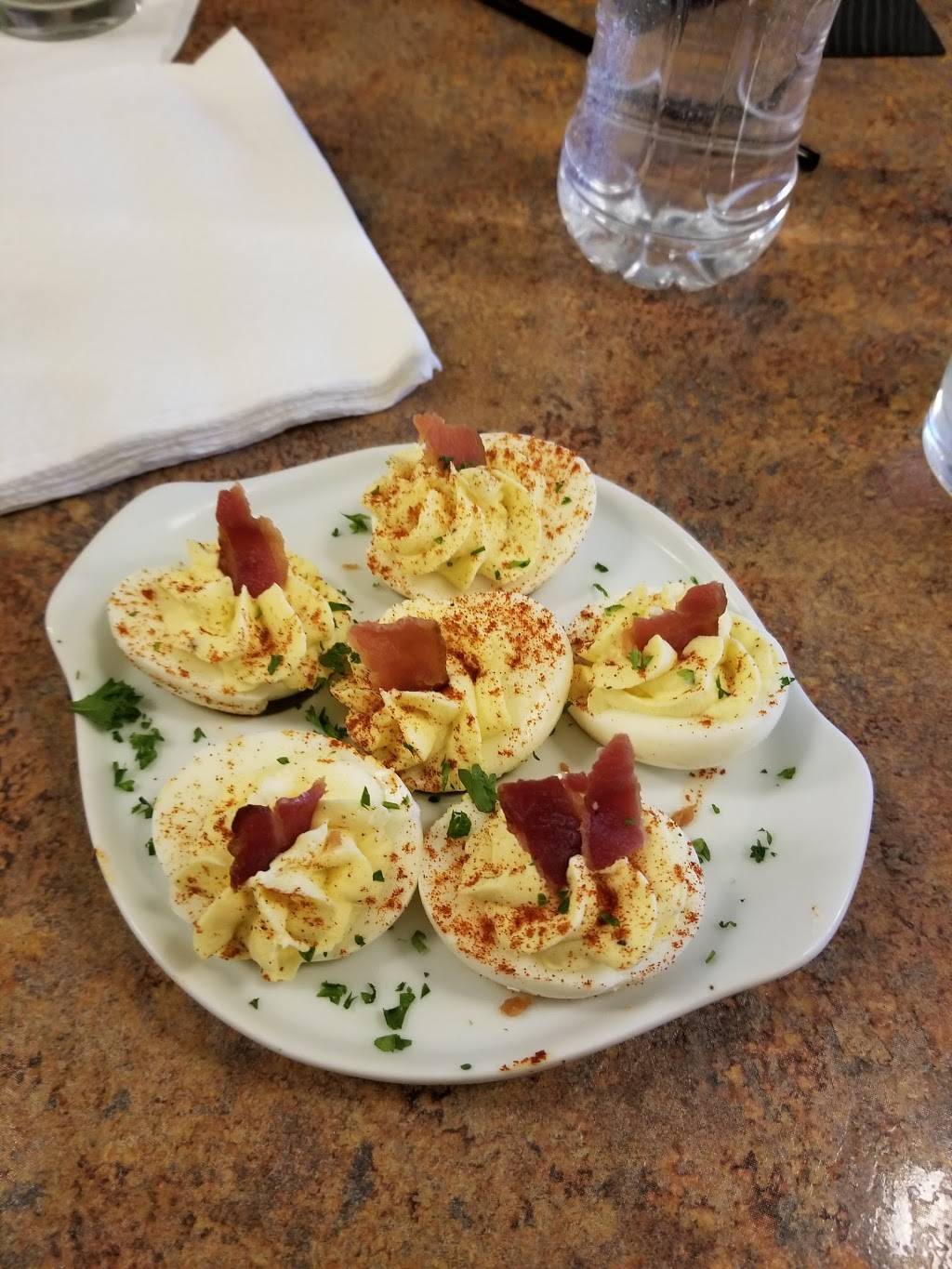 Cuff | restaurant | 5819 W Glendale Ave, Glendale, AZ 85301, USA | 6238478890 OR +1 623-847-8890