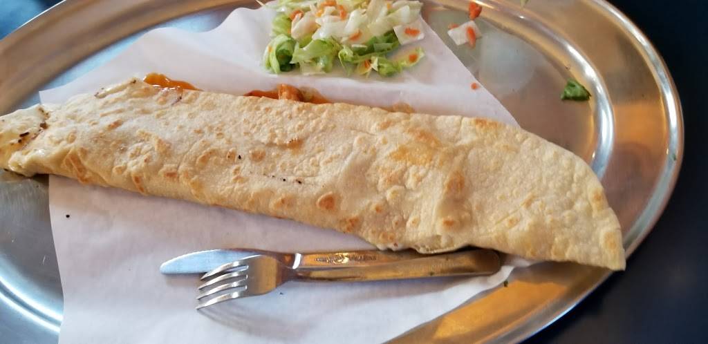 Machete Azteca | restaurant | 6709 W Indian School Rd, Phoenix, AZ 85033, USA | 6236969291 OR +1 623-696-9291