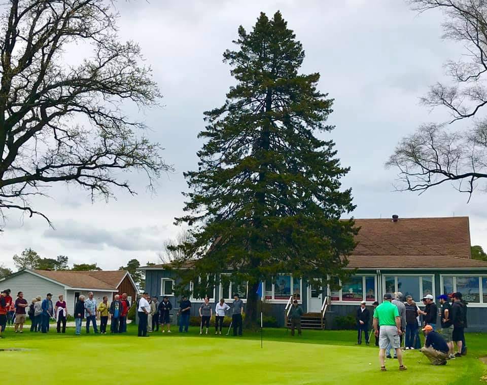 Sauble Golf & Country Club | restaurant | 678 Bruce County Rd 8, Sauble Beach, ON N0H 2G0, Canada | 5194221052 OR +1 519-422-1052