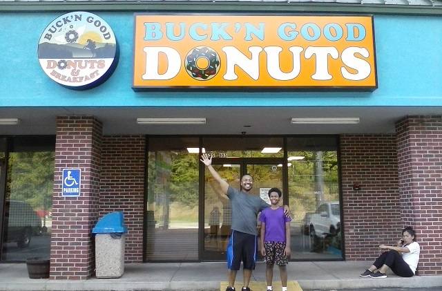 BuckN Good Donuts | restaurant | 6625 Maynardville Pike, Knoxville, TN 37918, USA | 8653774011 OR +1 865-377-4011