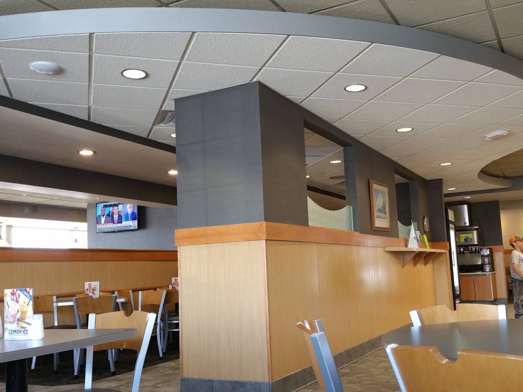 Culvers | restaurant | 109 W Upham St, Marshfield, WI 54449, USA | 7153843223 OR +1 715-384-3223