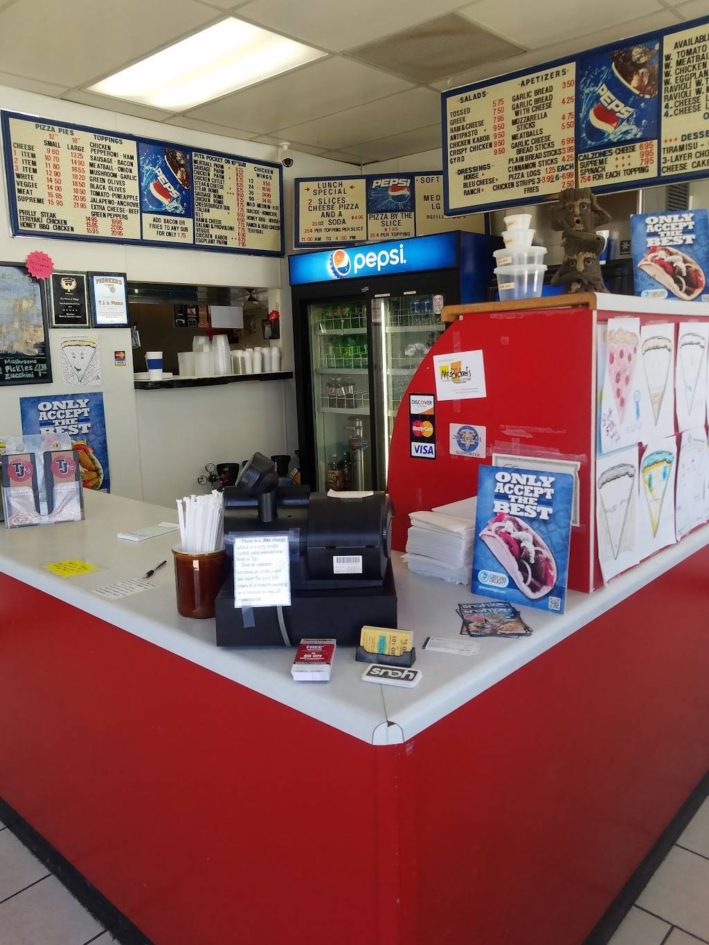 TJs Pizza & Wings | restaurant | 5555 E Bell Rd # 14, Scottsdale, AZ 85254, USA | 6024826718 OR +1 602-482-6718