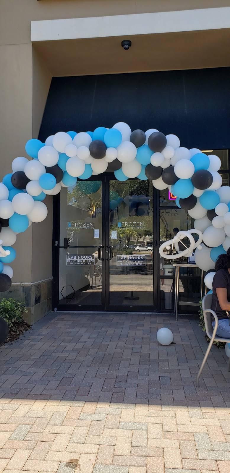 Frozen Nitrogen Ice Cream | cafe | 7025 Co Rd 46A #1081, Lake Mary, FL 32746, USA | 4076883922 OR +1 407-688-3922