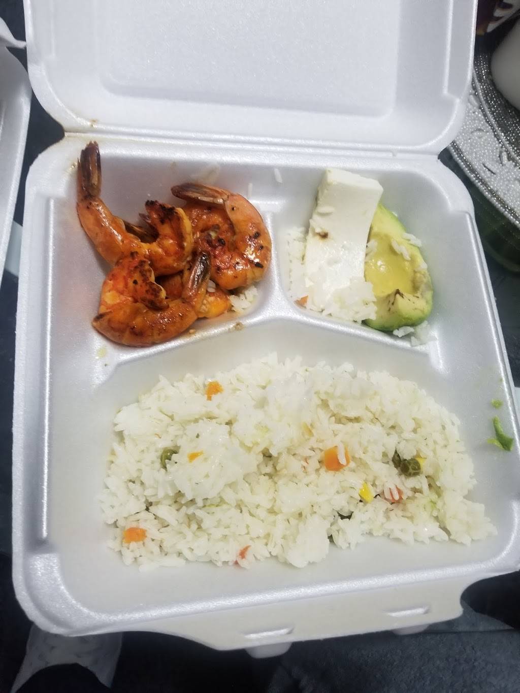 Three Diamonds Restaurant | restaurant | 279 Montauk Hwy, Westhampton Beach, NY 11978, USA | 6312888807 OR +1 631-288-8807