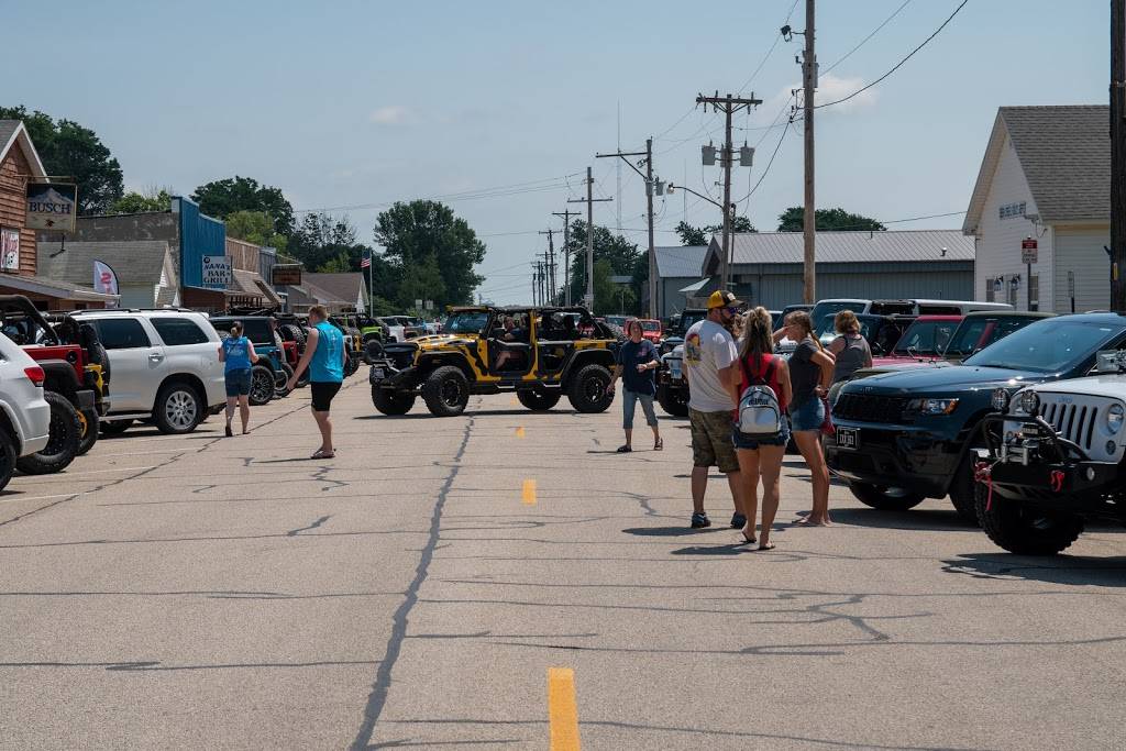 Boommin bbq | restaurant | 123 E 1st Ave, Deer Creek, IL 61733, USA | 3094476799 OR +1 309-447-6799