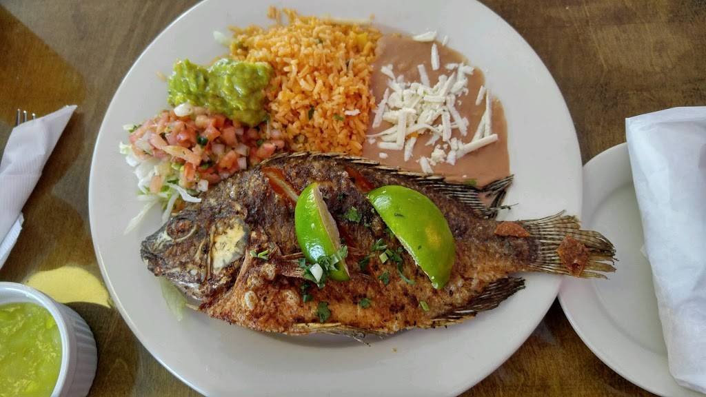 El Habanero Bar & Grill | restaurant | 6685 Eastex Fwy, Beaumont, TX 77706, USA | 4092231661 OR +1 409-223-1661