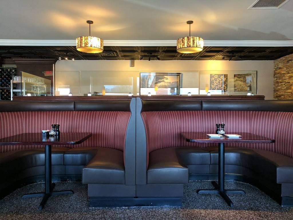 Firewood Grill | restaurant | 1202 E Grand River Ave, Howell, MI 48843, USA | 5176187204 OR +1 517-618-7204