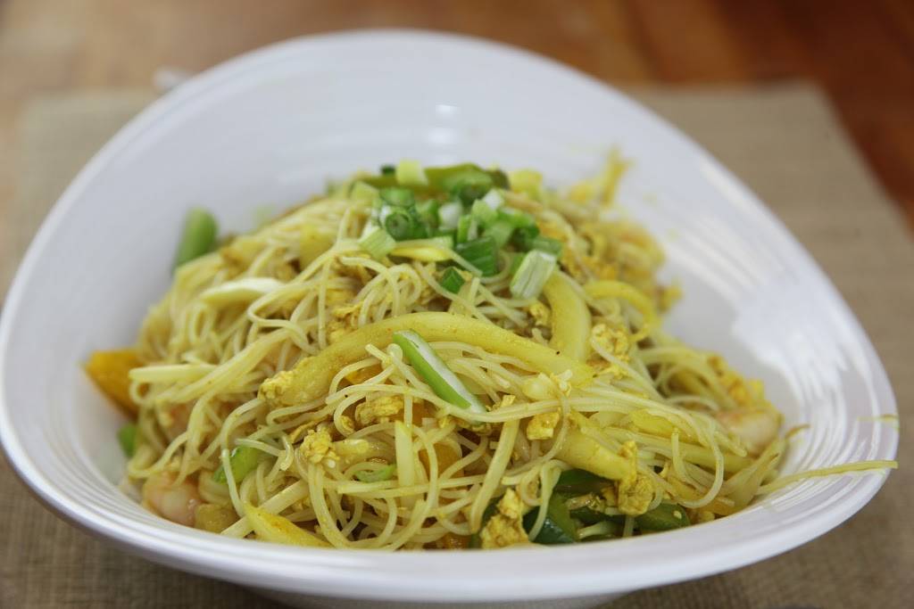 Blue Chopstix | restaurant | 219 Silvercreek Pkwy N #9, Guelph, ON N1H 7K4, Canada | 5192657555 OR +1 519-265-7555