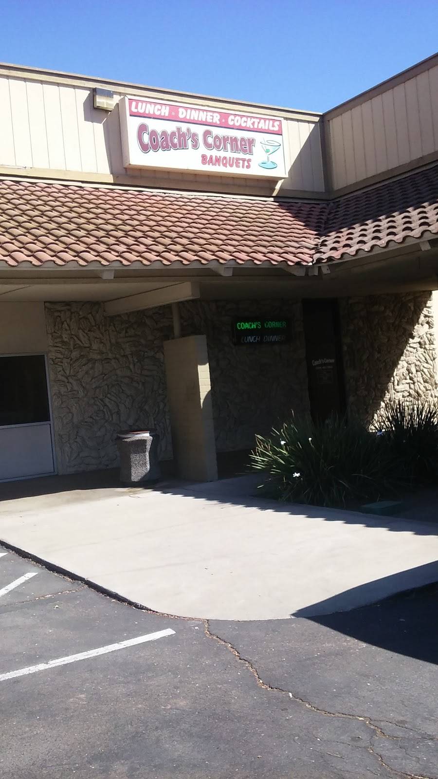 Coachs Corner | restaurant | 950 Oakdale Rd # E, Modesto, CA 95355, USA | 2094912805 OR +1 209-491-2805