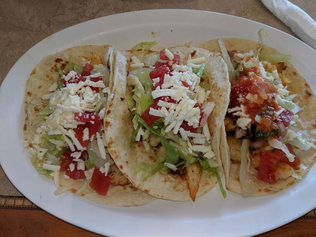 Tortilleria La Mexicana | restaurant | 701 E Hinson Ave, Haines City, FL 33844, USA | 8634221227 OR +1 863-422-1227