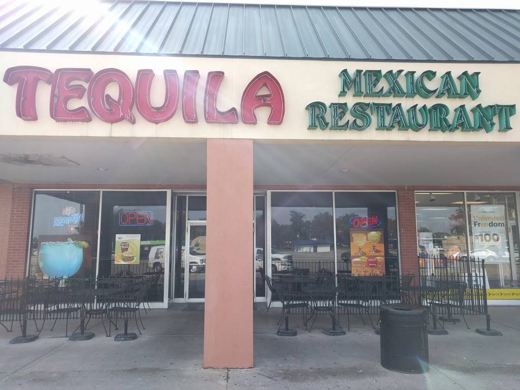 Tequila Mexican Restaurant | restaurant | 1053 W Broadway, Centralia, IL 62801, USA | 6185332270 OR +1 618-533-2270