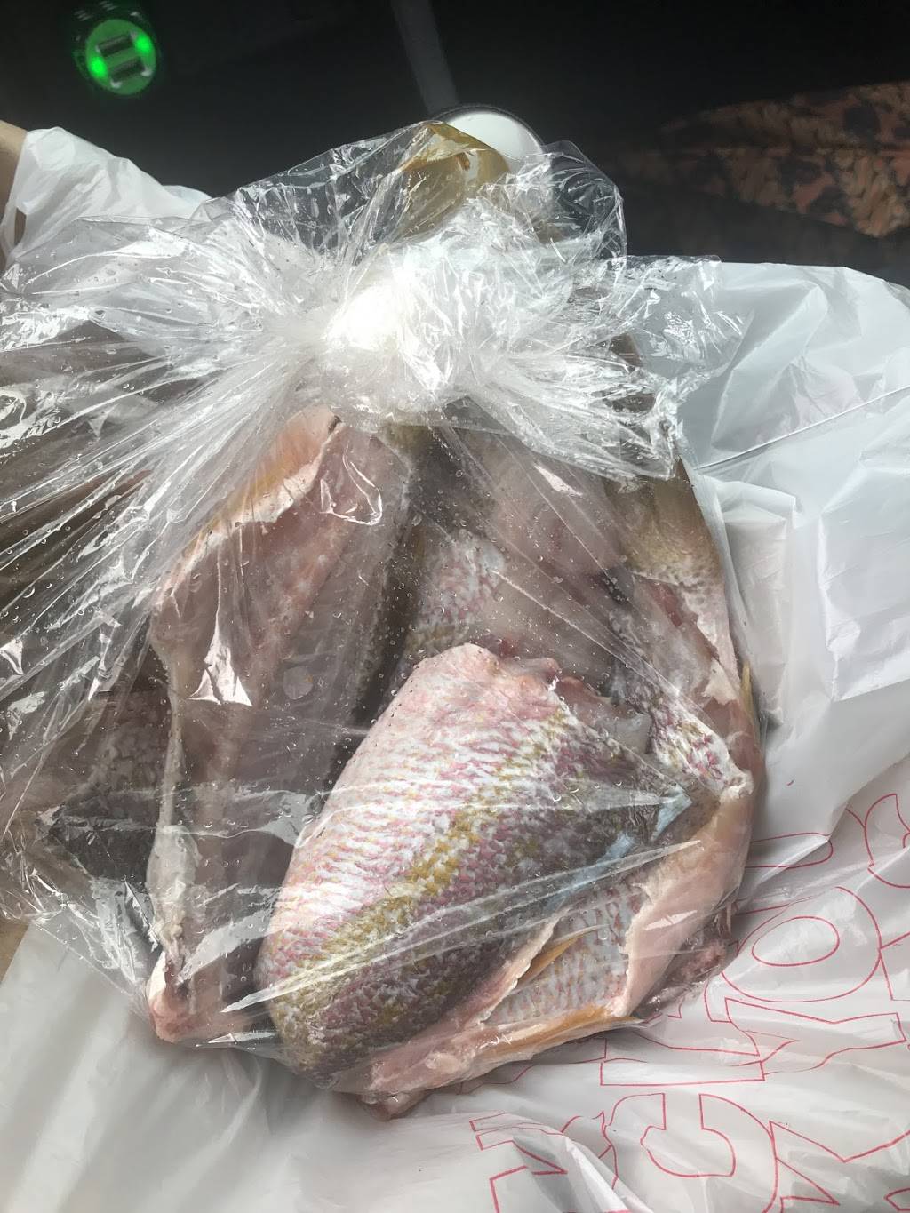 Ocean Seafood Market & Restaurant | restaurant | 2150 Fowler St #110, Fort Myers, FL 33901, USA | 2396724082 OR +1 239-672-4082