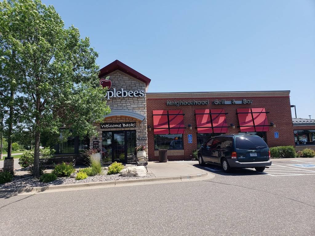 Applebees Grill + Bar | restaurant | 15240 Dellwood Dr, Baxter, MN 56425, USA | 2188331400 OR +1 218-833-1400