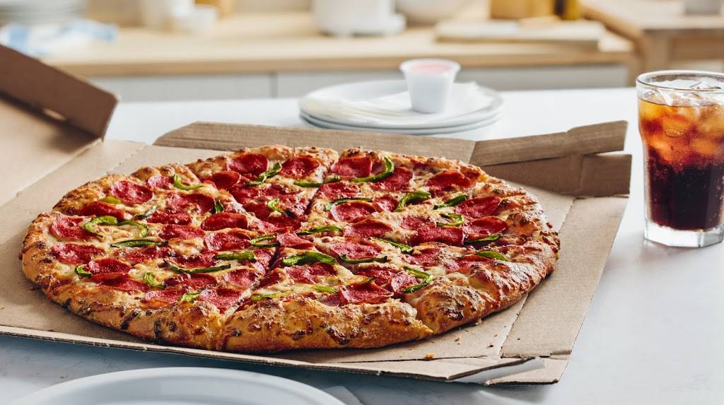 Dominos Pizza | meal delivery | 14154 Steele Creek Rd, Charlotte, NC 28273, USA | 7045882200 OR +1 704-588-2200