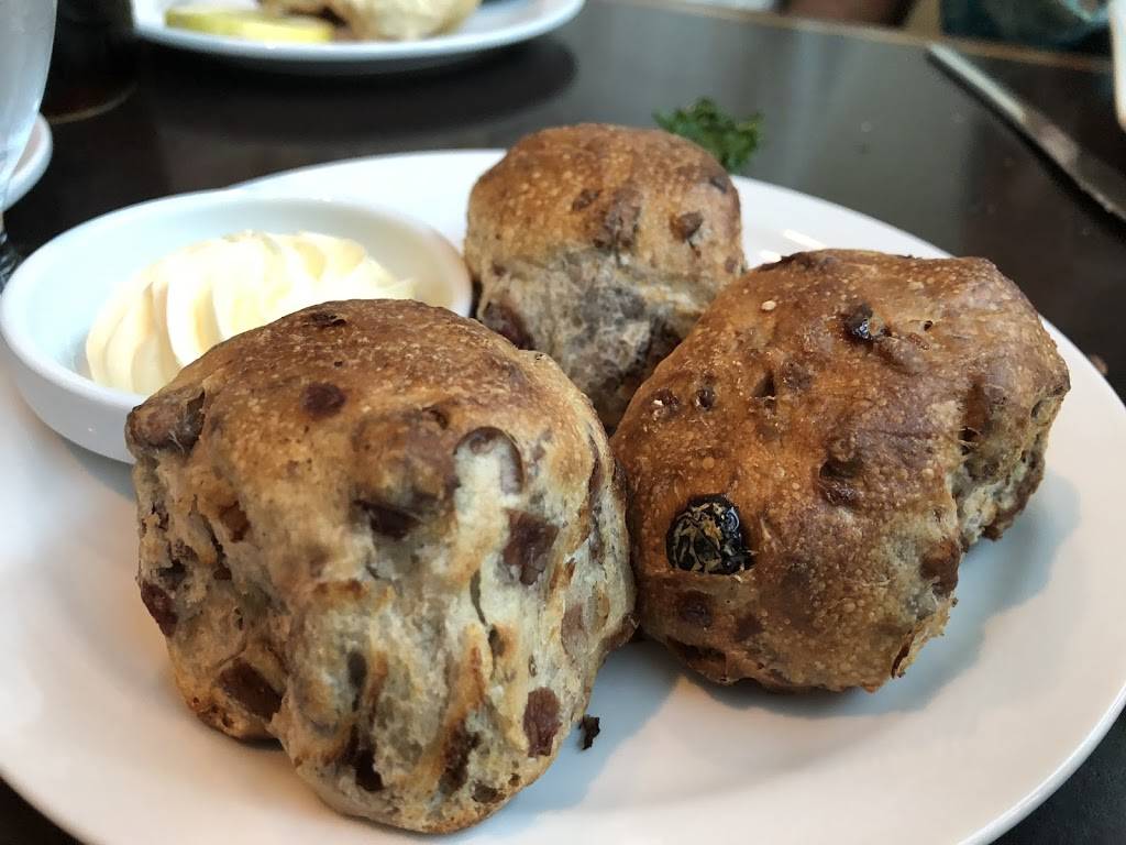 Joshs at Davisville | restaurant | 339 E Falmouth Hwy, East Falmouth, MA 02536, USA | 7742551178 OR +1 774-255-1178