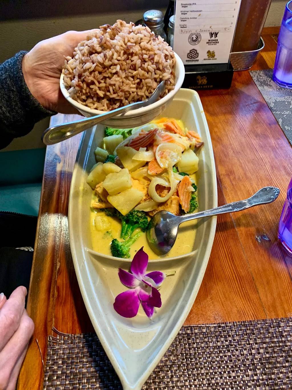 Tom Yum Thai Cuisine | restaurant | 4309 SE Woodstock Blvd # 140, Portland, OR 97206, USA | 5037880990 OR +1 503-788-0990