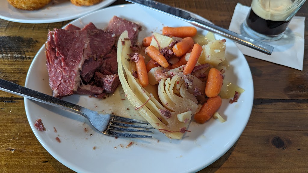 The Common Room | restaurant | 30 Dedham Ave, Needham, MA 02492, USA | 7814292015 OR +1 781-429-2015