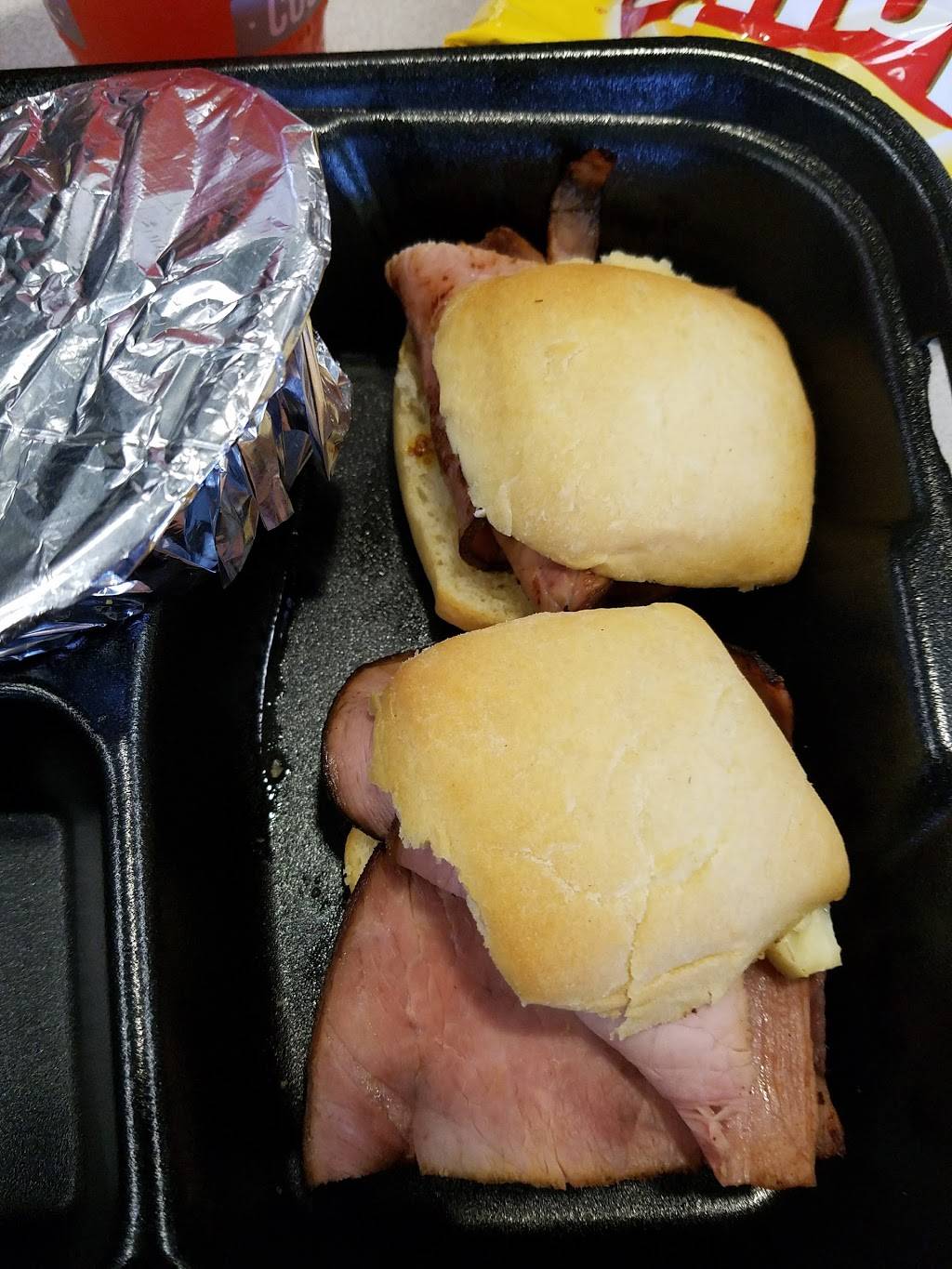 Urban Cookhouse | restaurant | 1801 5th Ave N Alley, Birmingham, AL 35203, USA | 2057301181 OR +1 205-730-1181