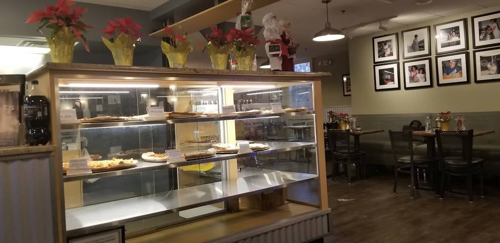 Naples Pizza | meal takeaway | 1 S Main St, Mullica Hill, NJ 08062, USA | 8564786744 OR +1 856-478-6744