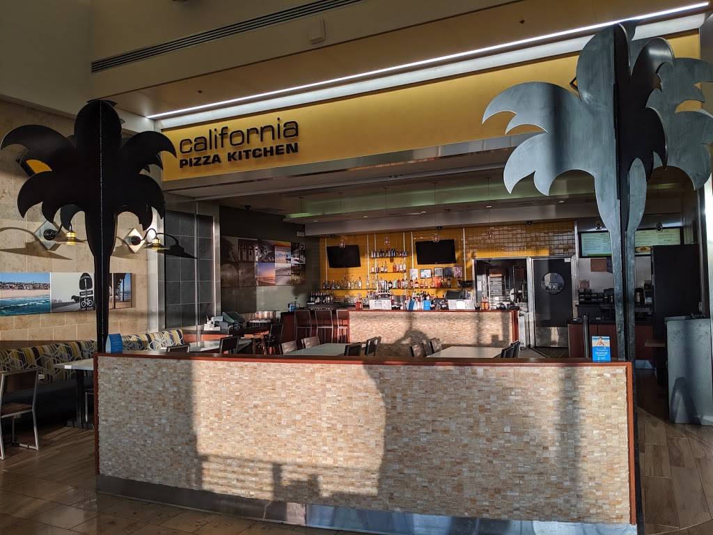 California Pizza Kitchen | restaurant | 18601 Airport Way, Santa Ana, CA 92707, USA | 9492526125 OR +1 949-252-6125