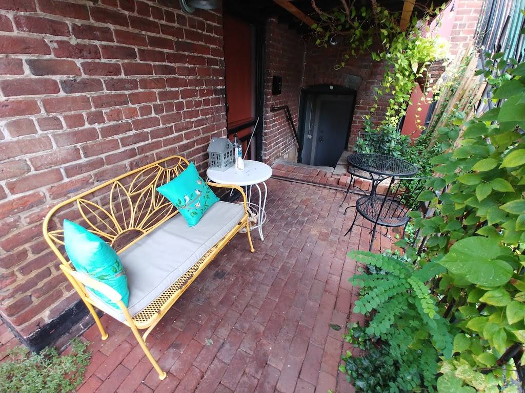 Vu Noodles | restaurant | 111 E Water St, Charlottesville, VA 22902, USA | 4344651267 OR +1 434-465-1267