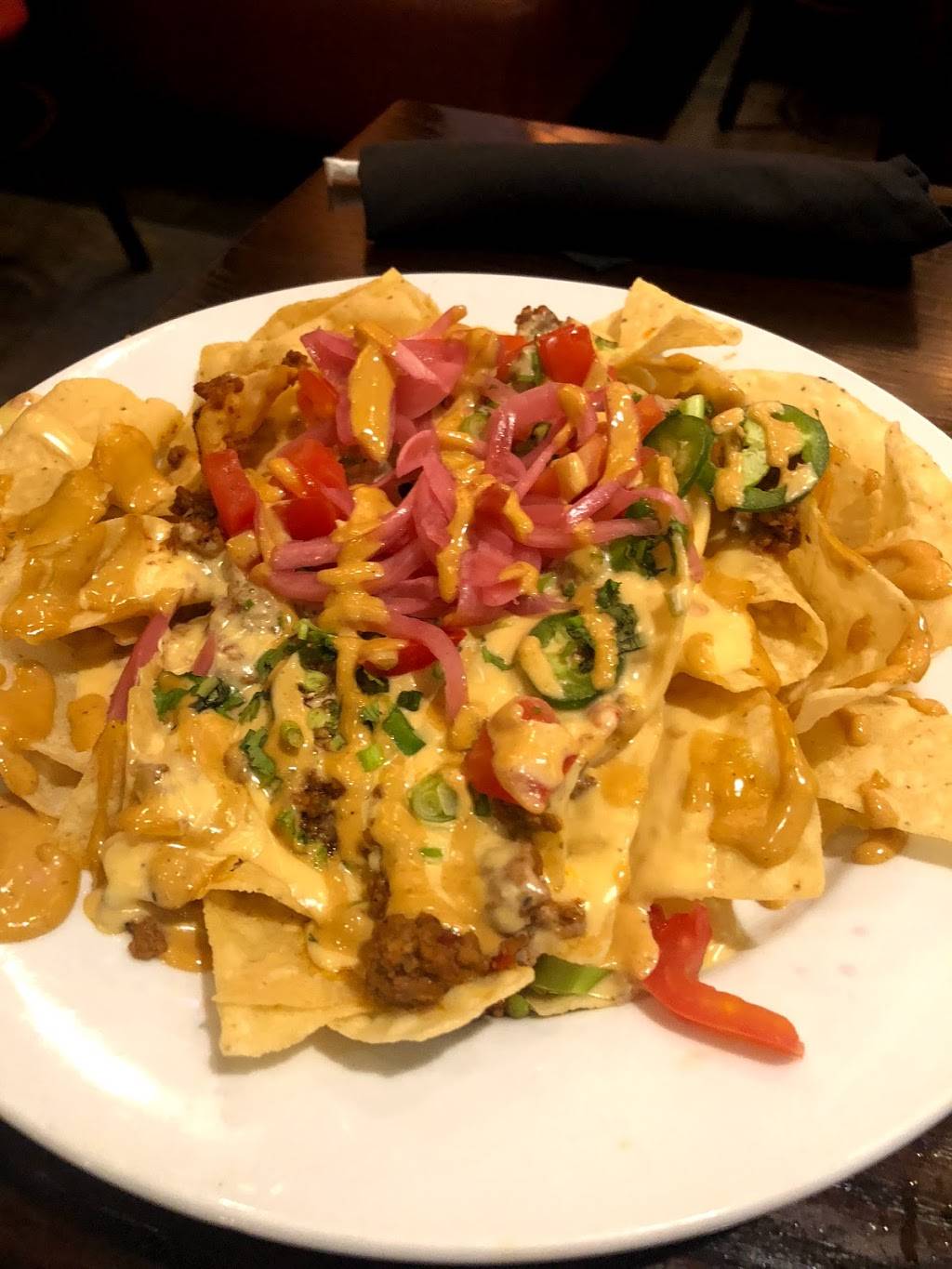 Teds Food Drink Lounge | restaurant | 160 Frontage Rd, Newark, NJ 07114, USA | 9735891000 OR +1 973-589-1000