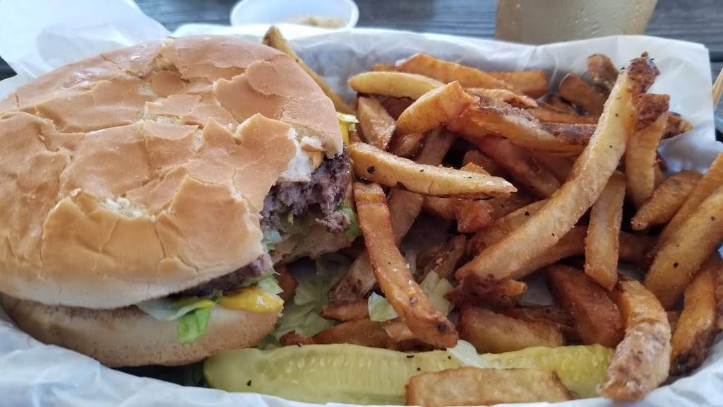 JJs Grill on the Lake | restaurant | 1 Prairie Creek Marina Dr, Rogers, AR 72756, USA | 4799257280 OR +1 479-925-7280