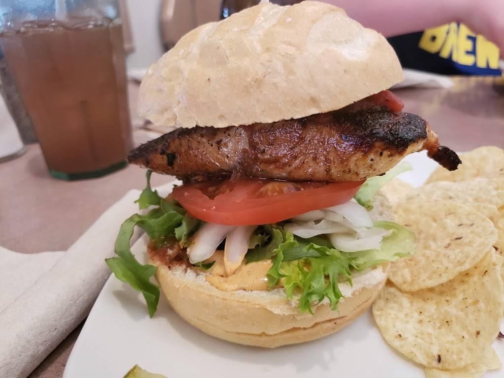 Little Village Cafe | restaurant | 146 4th Ave, Baraboo, WI 53913, USA | 6083562800 OR +1 608-356-2800