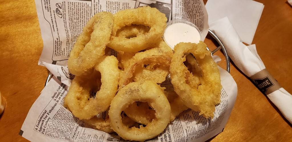 Steelhouse Tavern | restaurant | 1129 E Long Lake Rd, Troy, MI 48085, USA | 2488172980 OR +1 248-817-2980