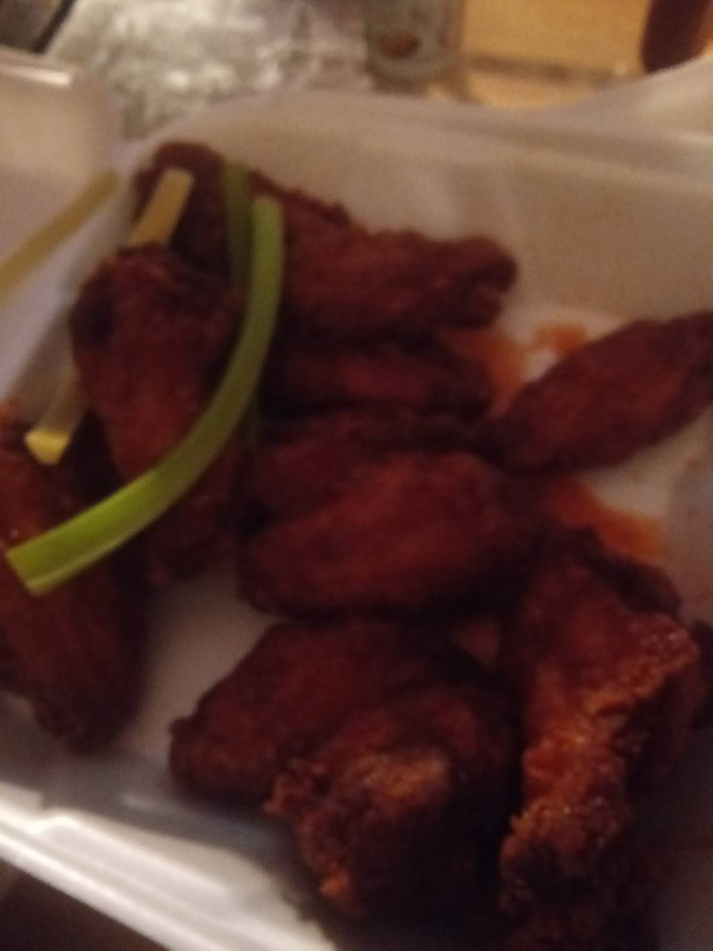 Annulas Pizza & Deli | restaurant | 525 Chestnut St, Manchester, NH 03101, USA | 6036692005 OR +1 603-669-2005