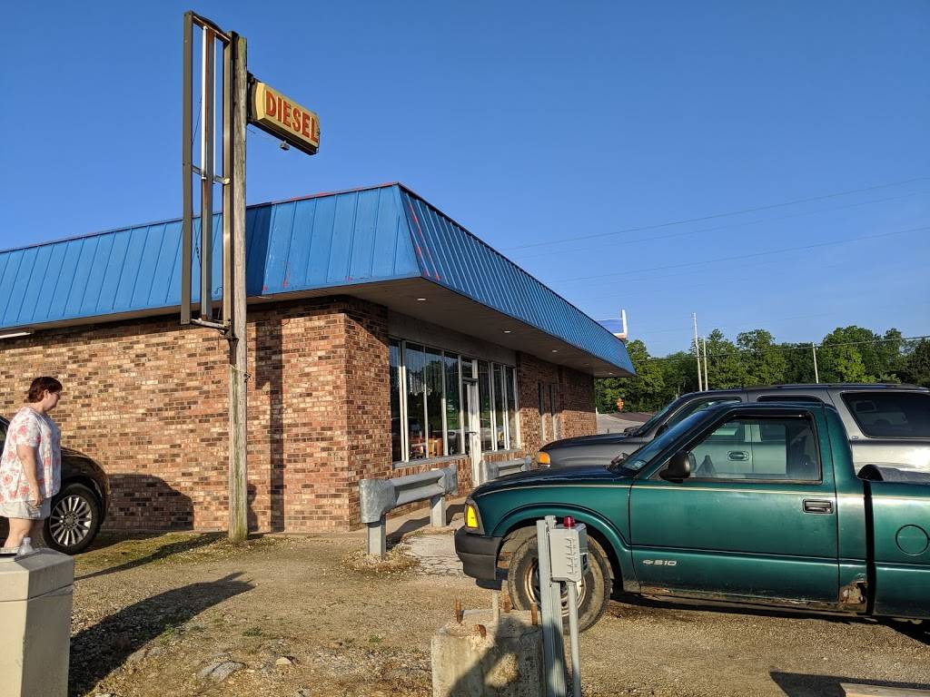 Granny Frannys | restaurant | 3191 Flucom Rd, De Soto, MO 63020, USA | 6365864100 OR +1 636-586-4100