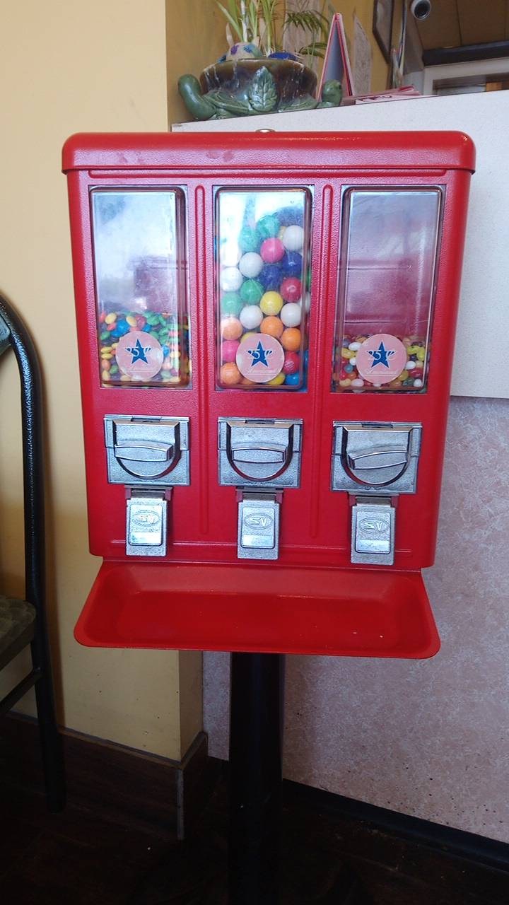 Lucky Wok | restaurant | 5910 Middlebelt Rd, Garden City, MI 48135, USA | 7342619988 OR +1 734-261-9988